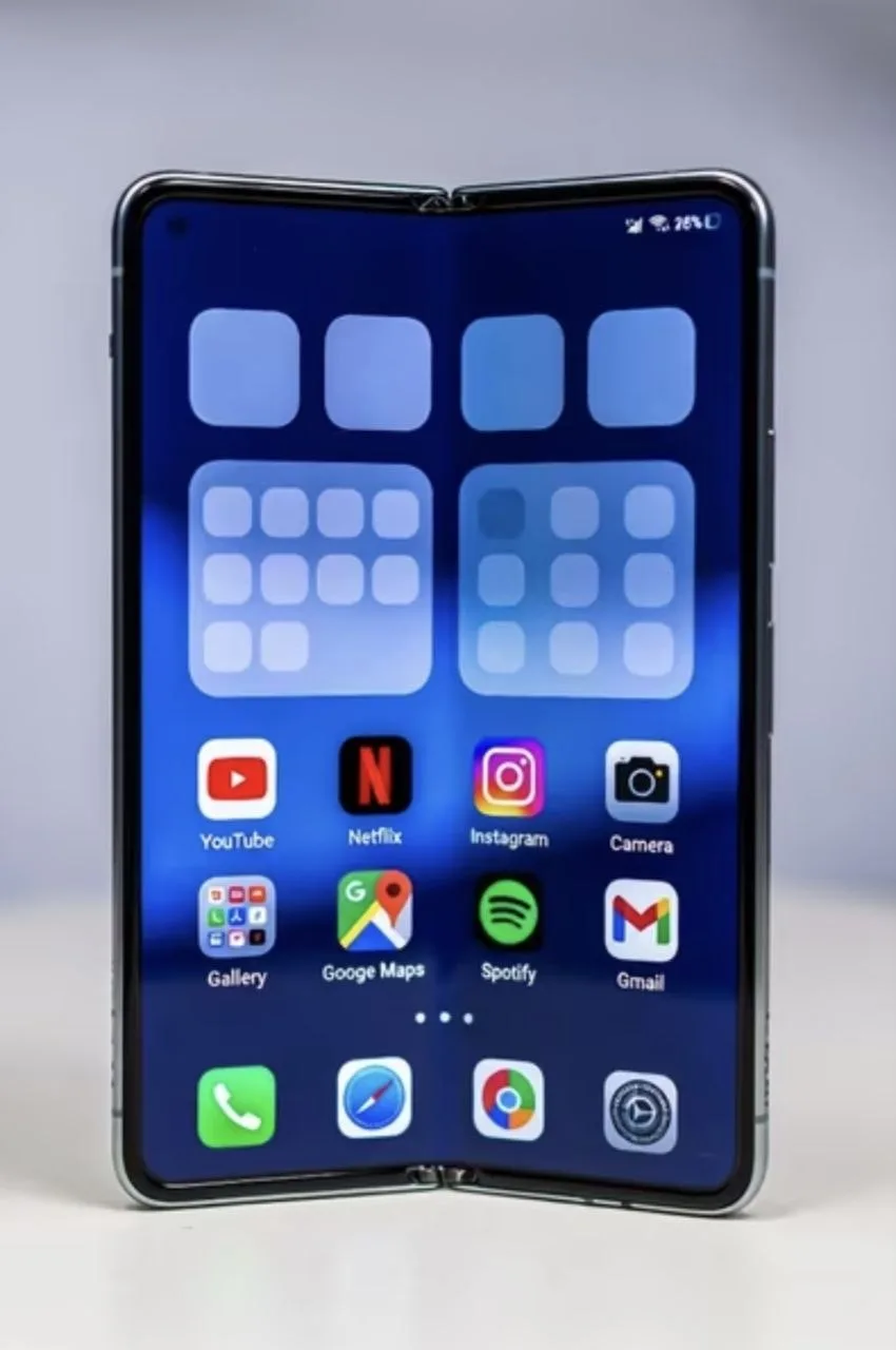 Xiaomi готовит широкий складной смартфон для конкуренции с iPhone Fold: интерфейс засветился в Hyper