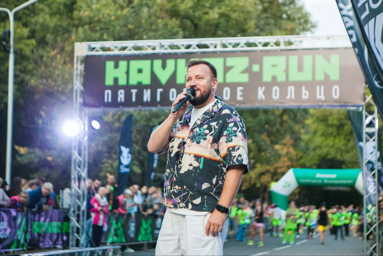 Атлеты, сегодня мы все поздравляем с днем рождения золотой голос самых крутых спортивны...