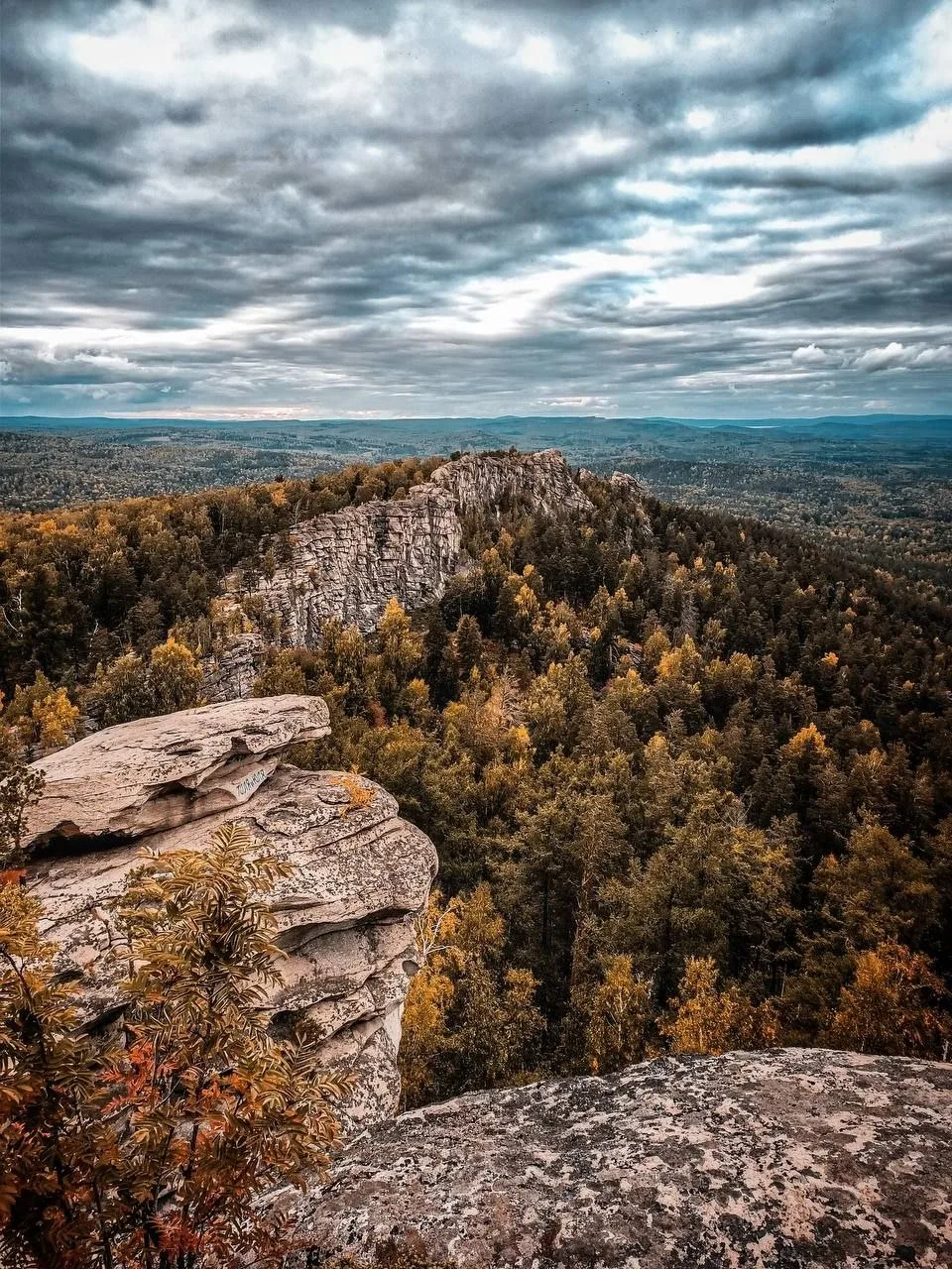 Аракульский Шихан 🍂🍂  🏠Детский Екатеринбург #places_detiekb  Гора Аракуль, высота над уровнем моря –