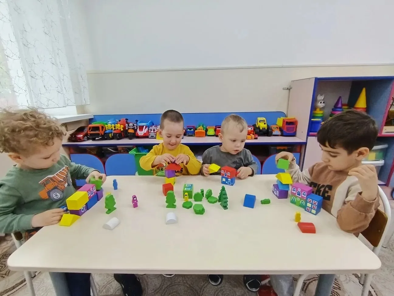 Совместные игры в группе раннего возраста