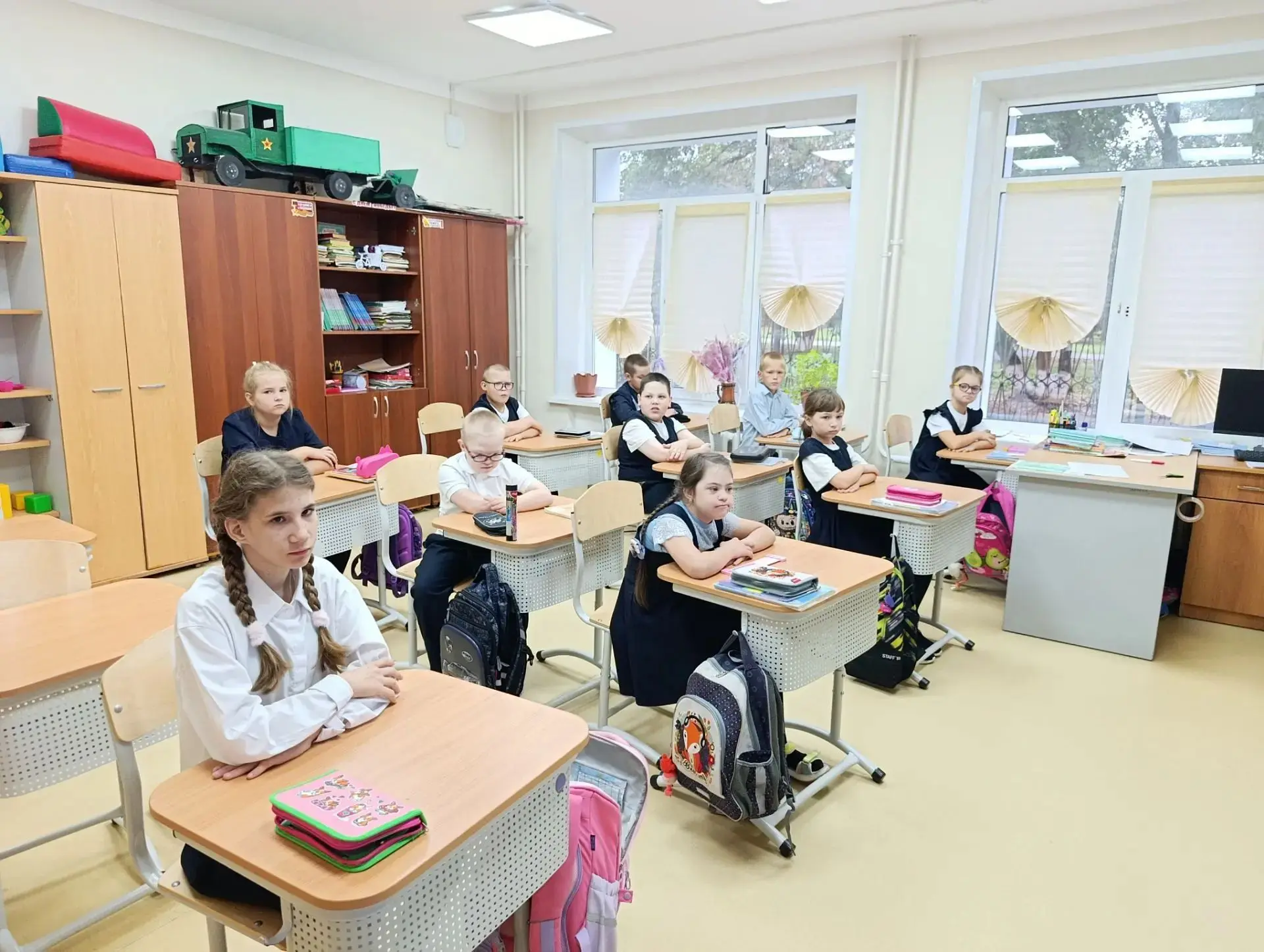 Сегодня, 14 сентября в нашей школе прошло очередное занятие цикла «Разговоры о важном»....
