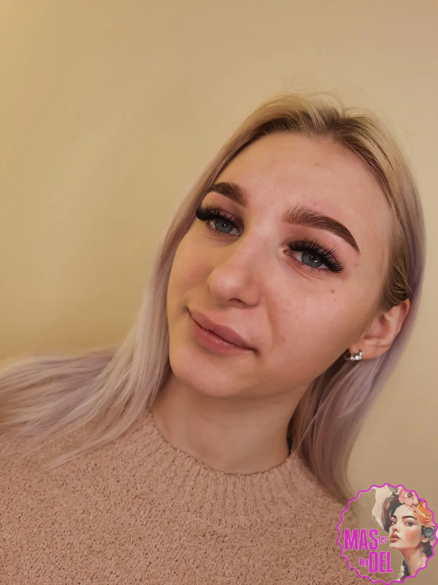 ✅ Ищу моделей на брови 🌸🍒