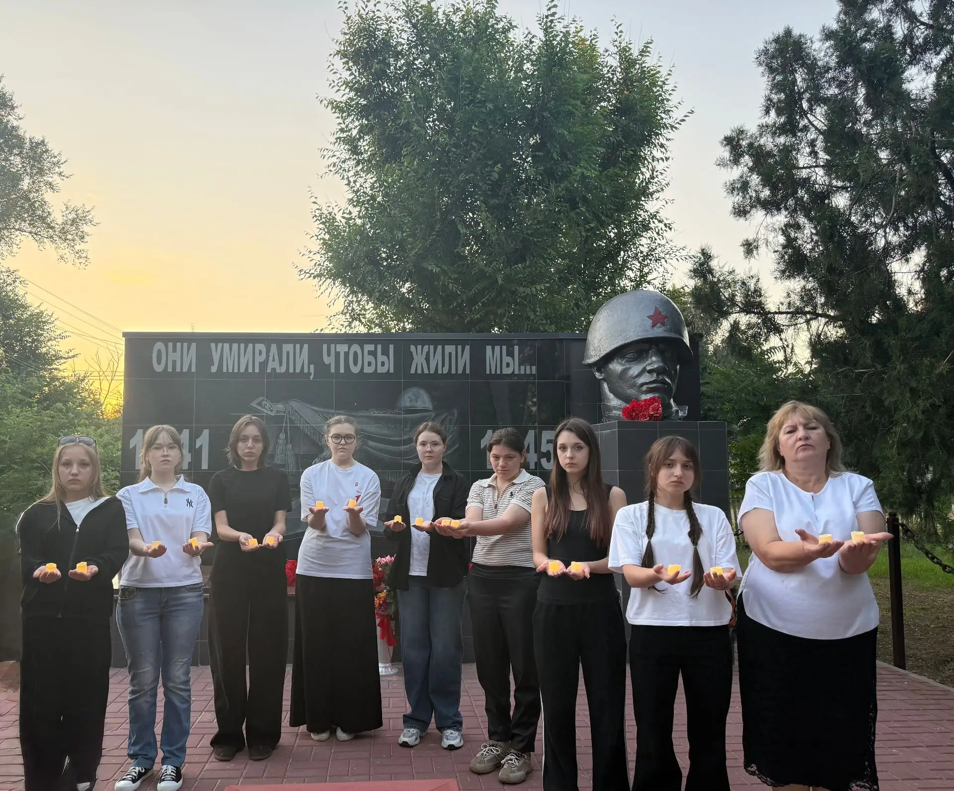 22 июня, в День памяти и скорби, в селе Богородское, участники патриотического клуба «Память»  Богор