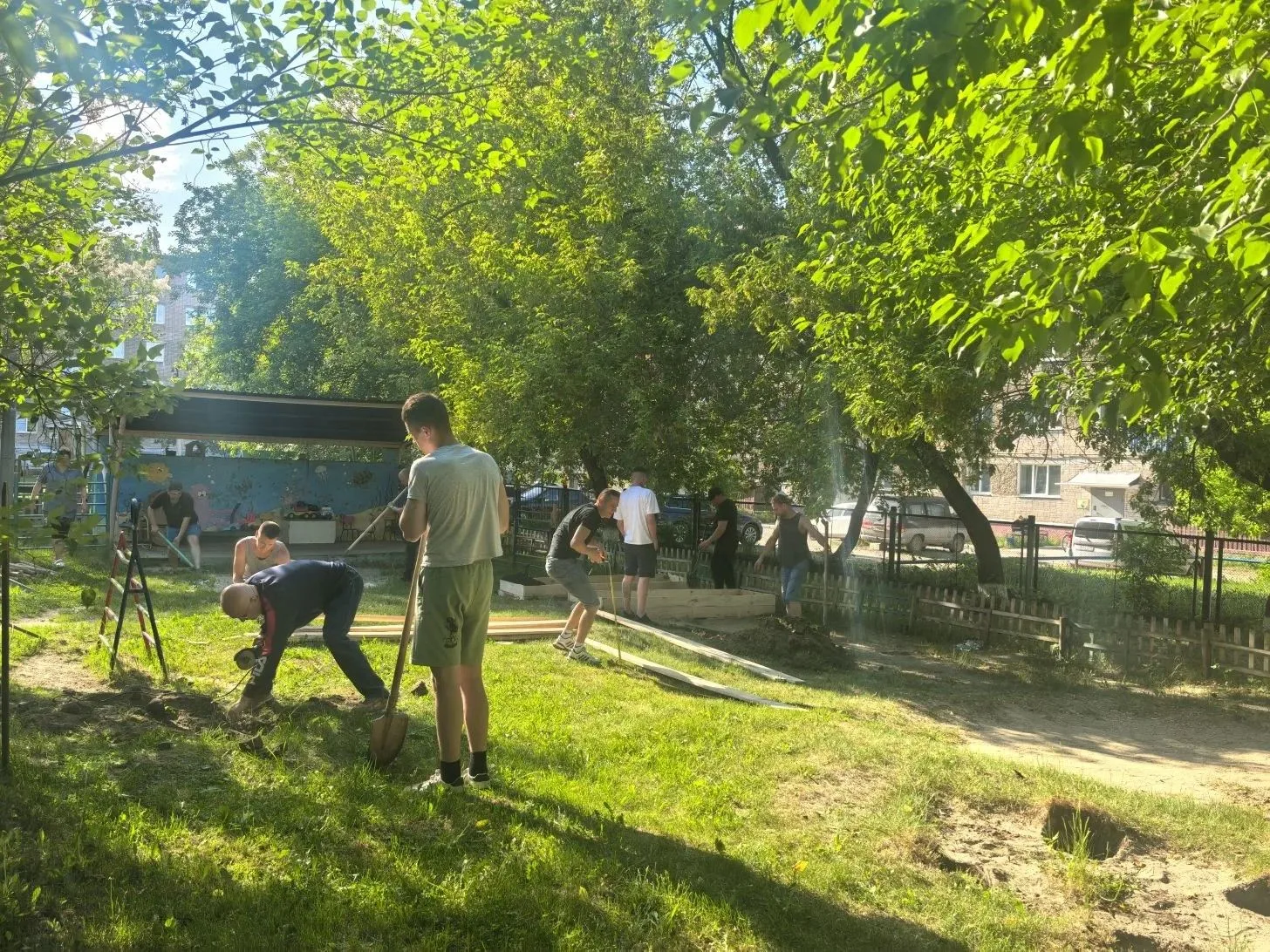 Ура! Свершилось! В нашем детском саду стартовал долгожданный проект «Чебурашкин огород»!