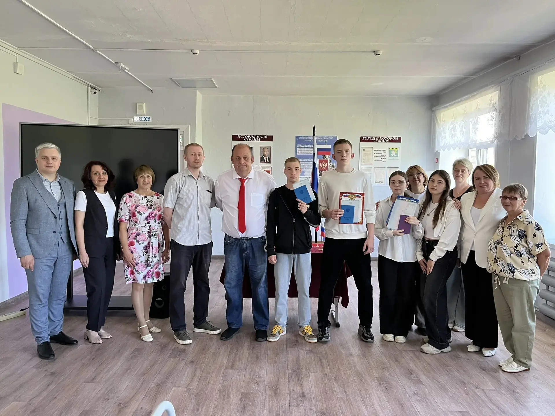 🎓✨ Выпускной 11 класса: Время отметить достижения! 🎉 

🔔Вот и подошел к концу один из самых значи