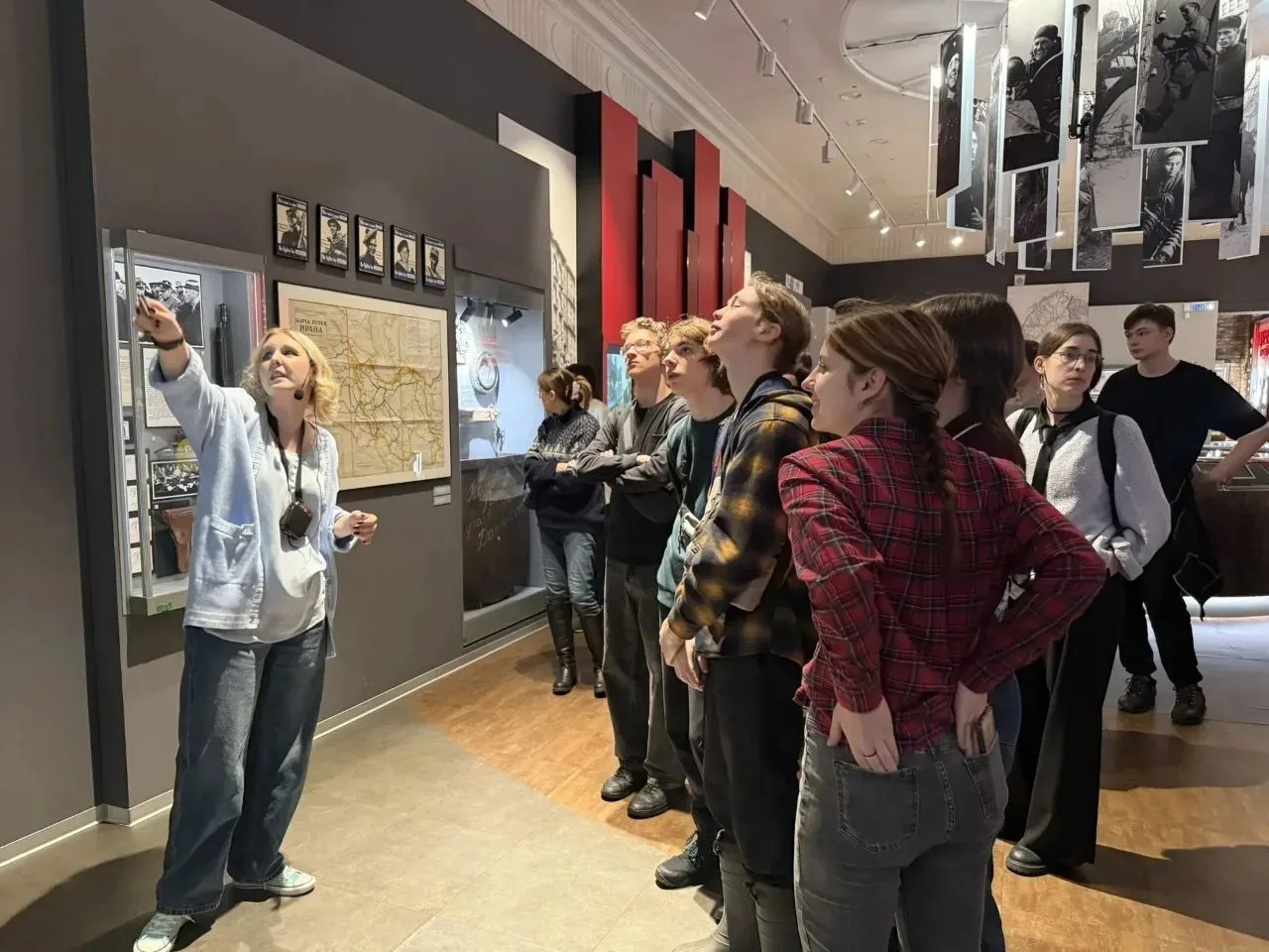 🏛 Наши экскурсии  📍 Ленинский проспект, 34А 📍 Ленинский проспект, 43А  📚 Ученики 10-х классов посети