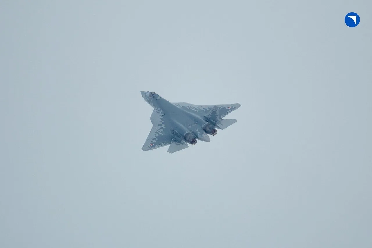 ОАК передала Минобороны России партию самолетов Су-57 с обновленным комплексом вооружения  Объединен
