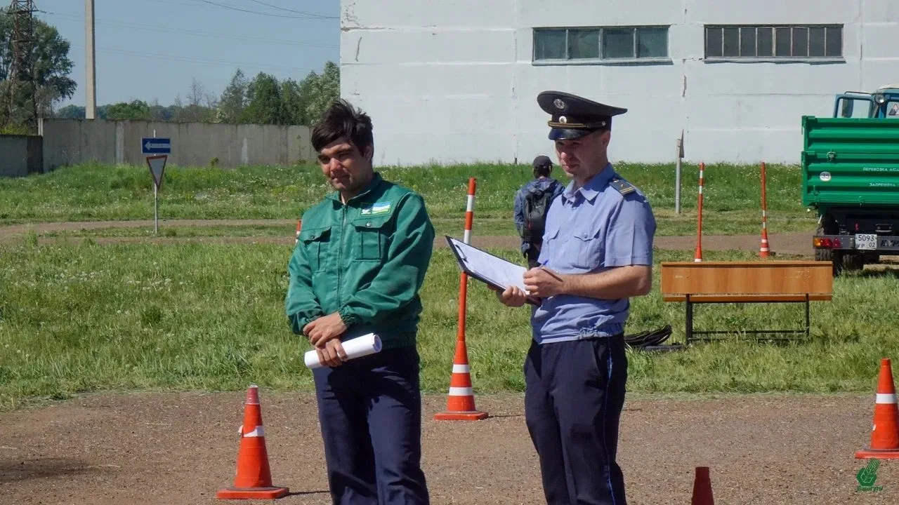 Первокурсники и второкурсники МиЦИ — готовы к полевому сезону 💪  В Учебно-научном центре прошёл перв