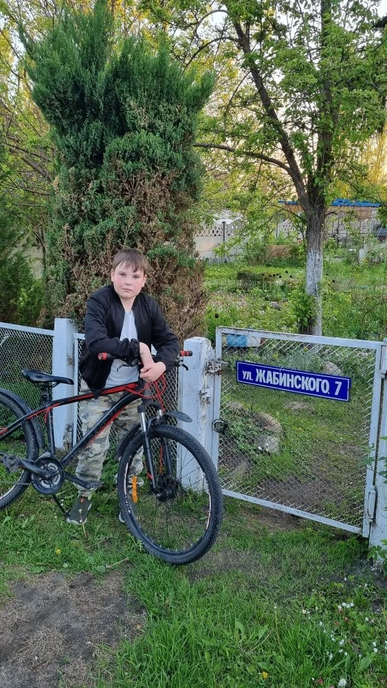 В конце учебного года для учащихся 4-5 классов школьным музеем «С чего начинается Родин...