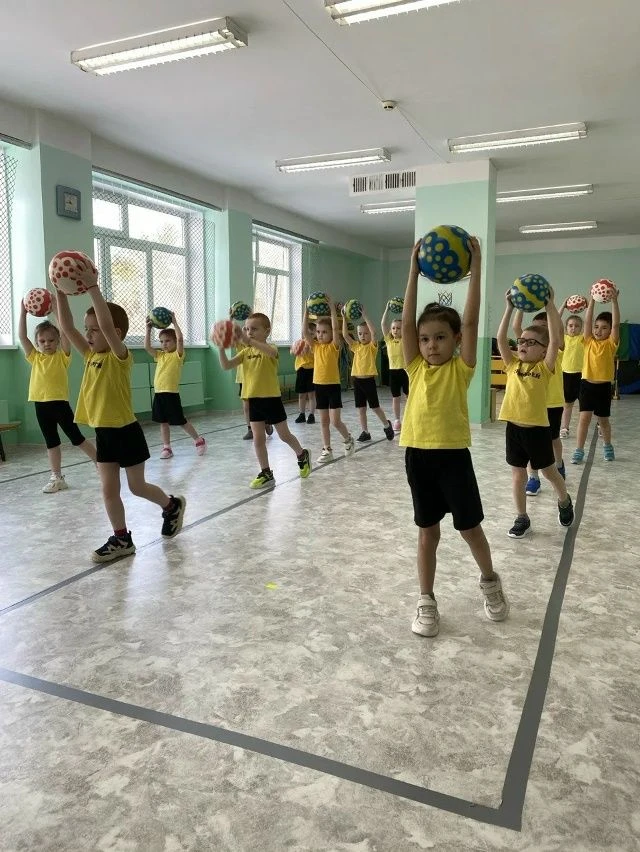 Инструктором по физической культуре Чвановой Еленой Геннадьевной было проведено физкуль...