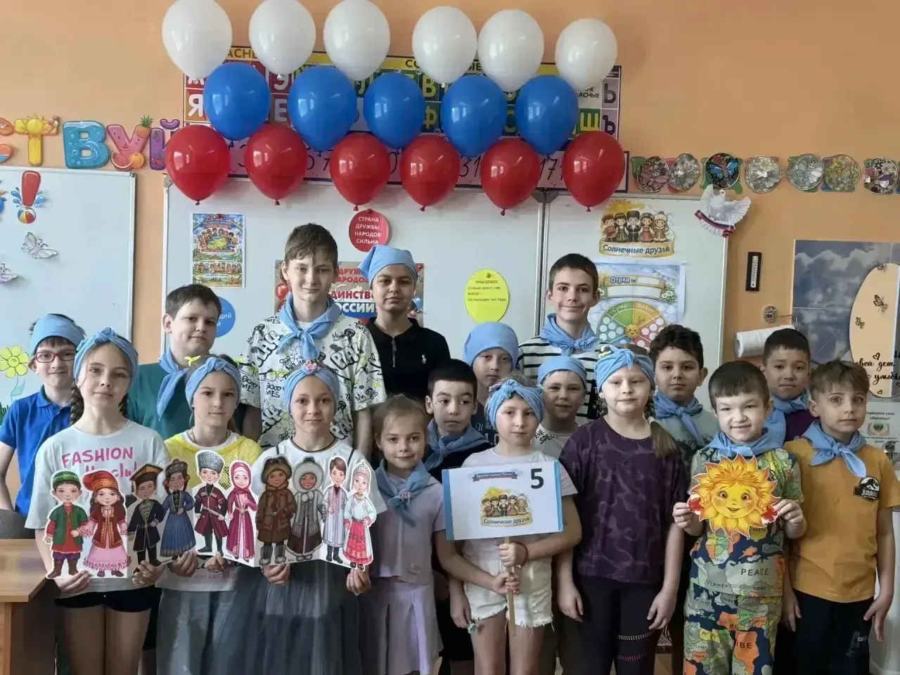 ☀️ СТАРТ ДАН! Первый день в «Лучистом» прошел на УРА!

Вот и наступил он — долгожданный первый день 