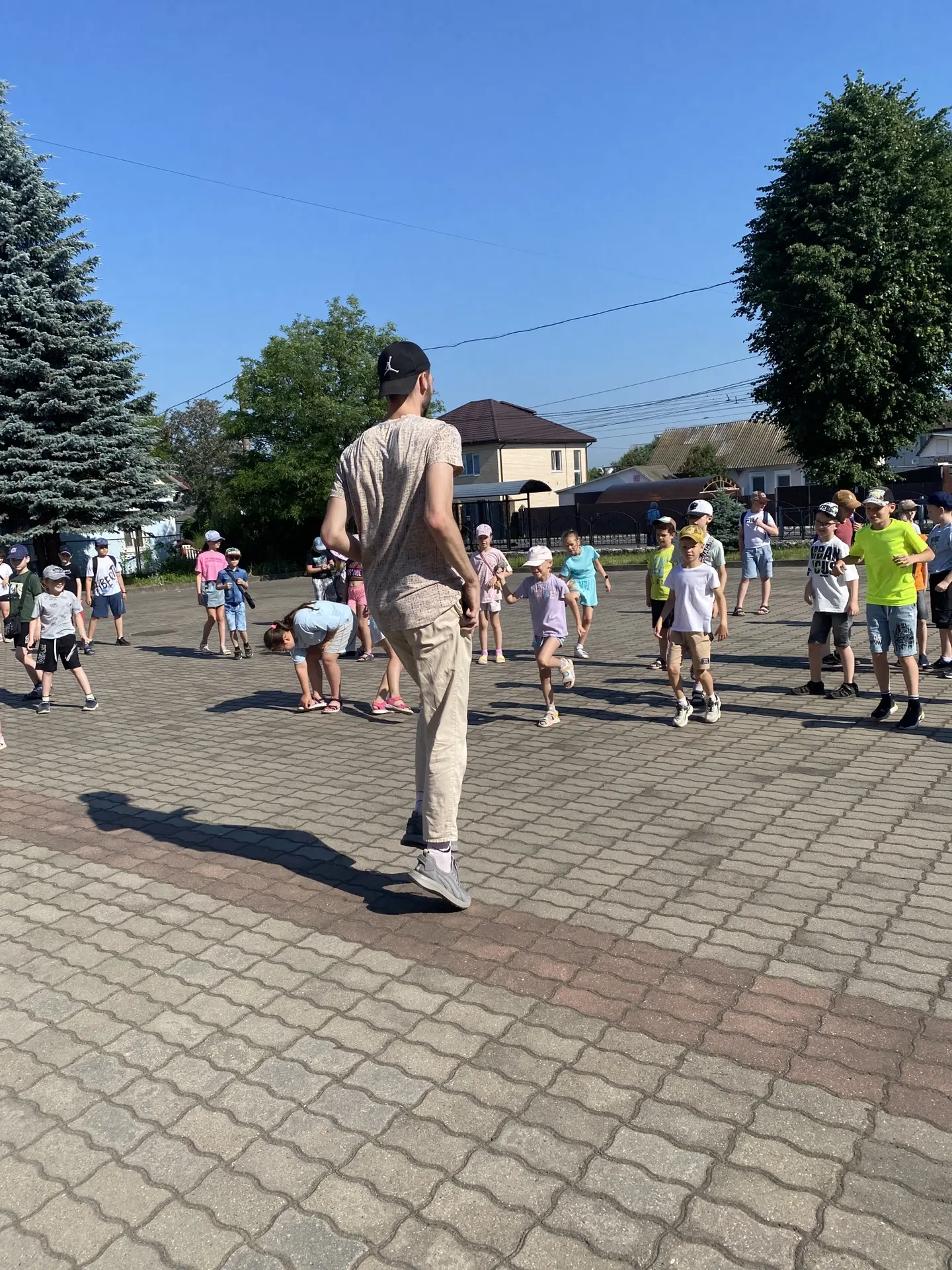 🇷🇺 ДЕНЬ РОССИИ В ЛАГЕРЕ

Сегодня, 11 июня, в оздоровительном лагере «Радуга» прошёл тематический д
