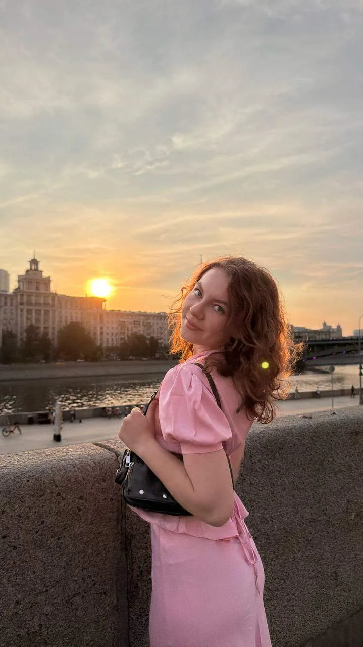 Сниму 1-к/комнату ❤️

💰 Бюджет : комната до 35 000 руб.
квартира до 50 000 руб.

Привет!

Меня зову