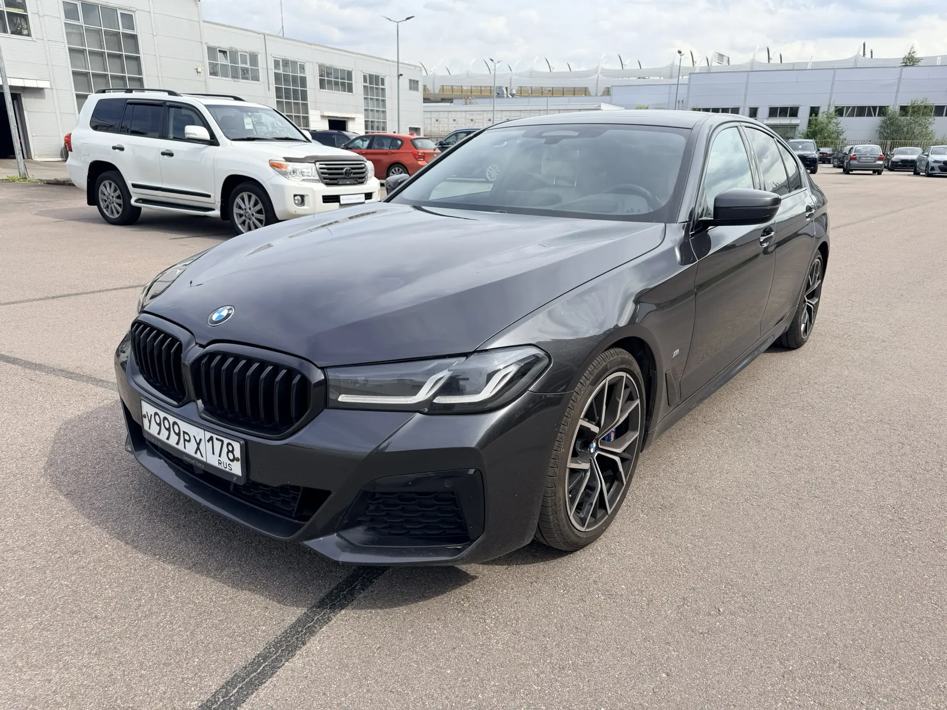 BMW 530i xDrive LCi