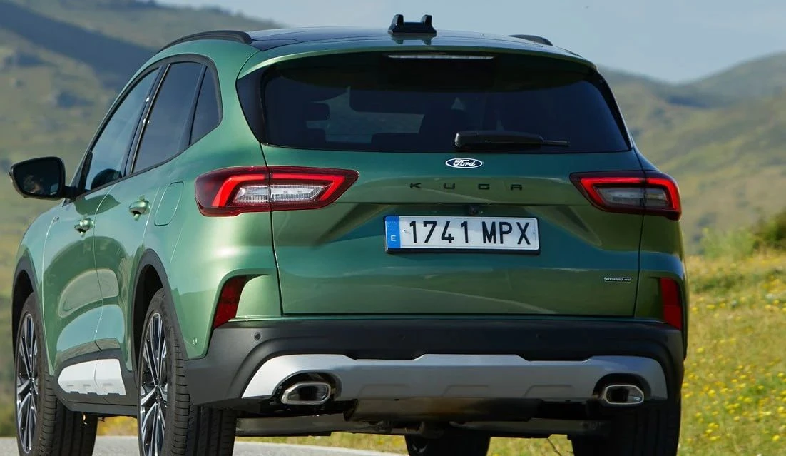 Ford Kuga следующего поколения может быть основан на платформе GEA и оснастится гибридн...