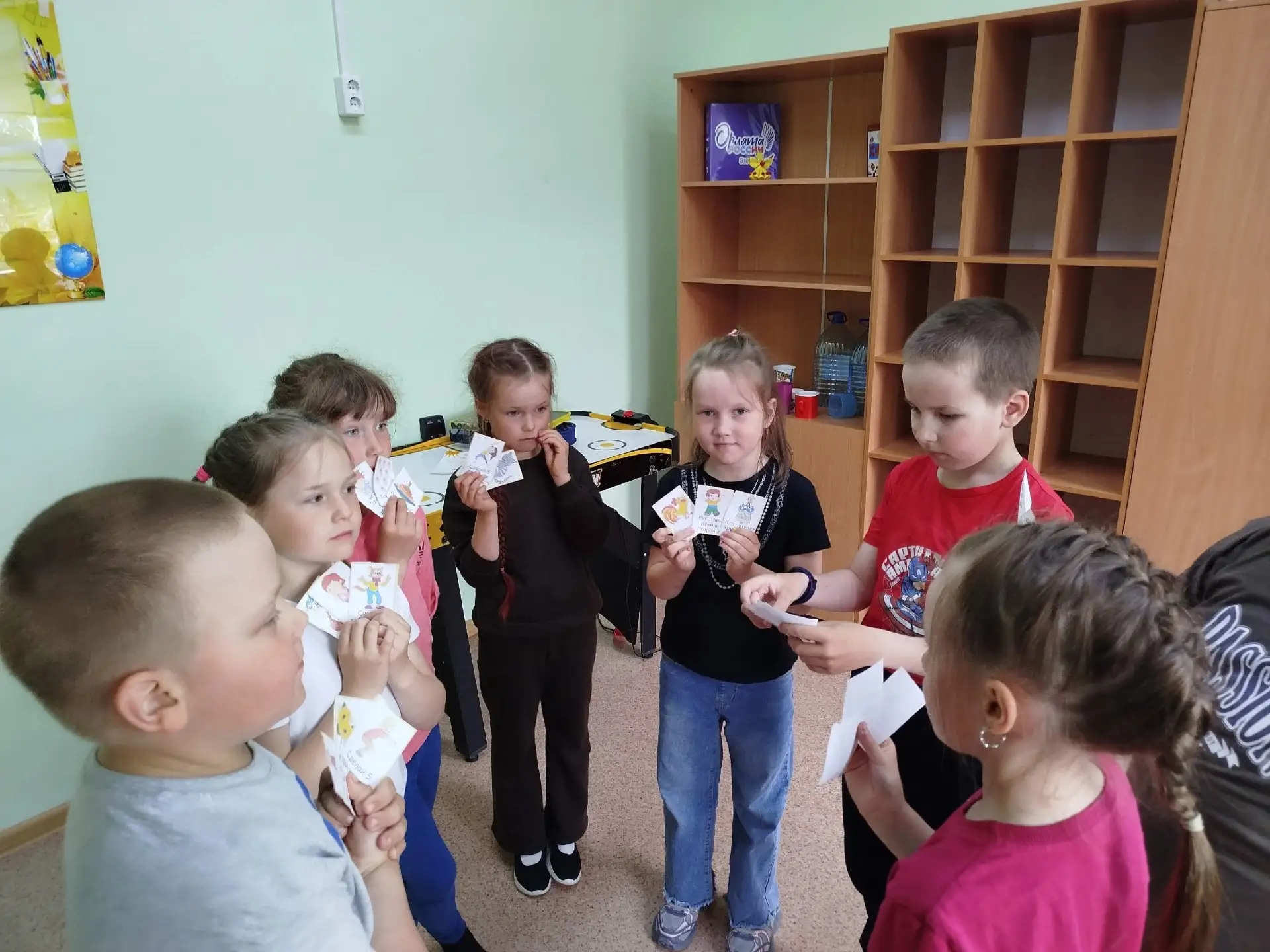 Сегодня в нашем пришкольном лагере ( с дневным кратковременным пребыванием) был День веселого настро