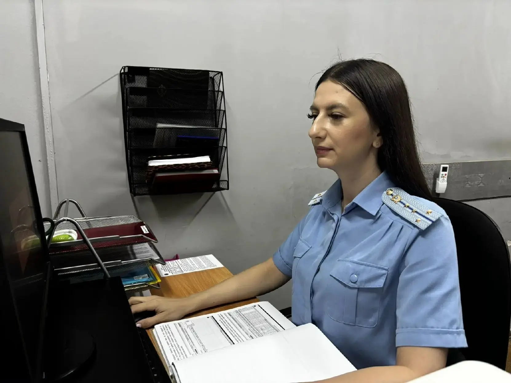 🦼 Судебные приставы помогли женщине с инвалидностью добиться установки пандуса

После вмешательства