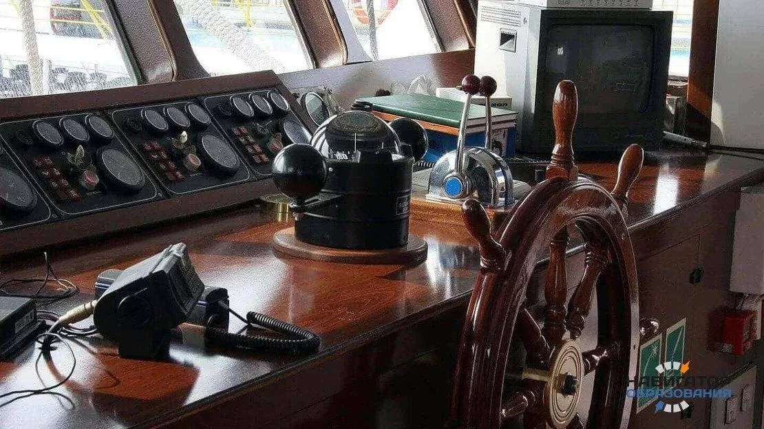 📢 Дорогие друзья!  С 20 января у наших курсантов судоводительского отделения 3 курса начинается сдач