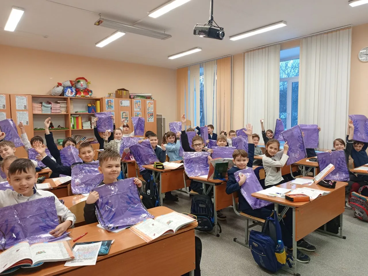 🐣➡️🦅 Сегодня в нашей школе состоялось особое событие — торжественное посвящение  учеников начальной 