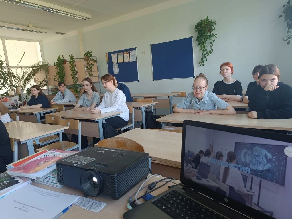 🌟 Итоги года: «Россия — мои горизонты» в Глебовской школе!  Сегодня в 6–11 классах нашей школы прошл