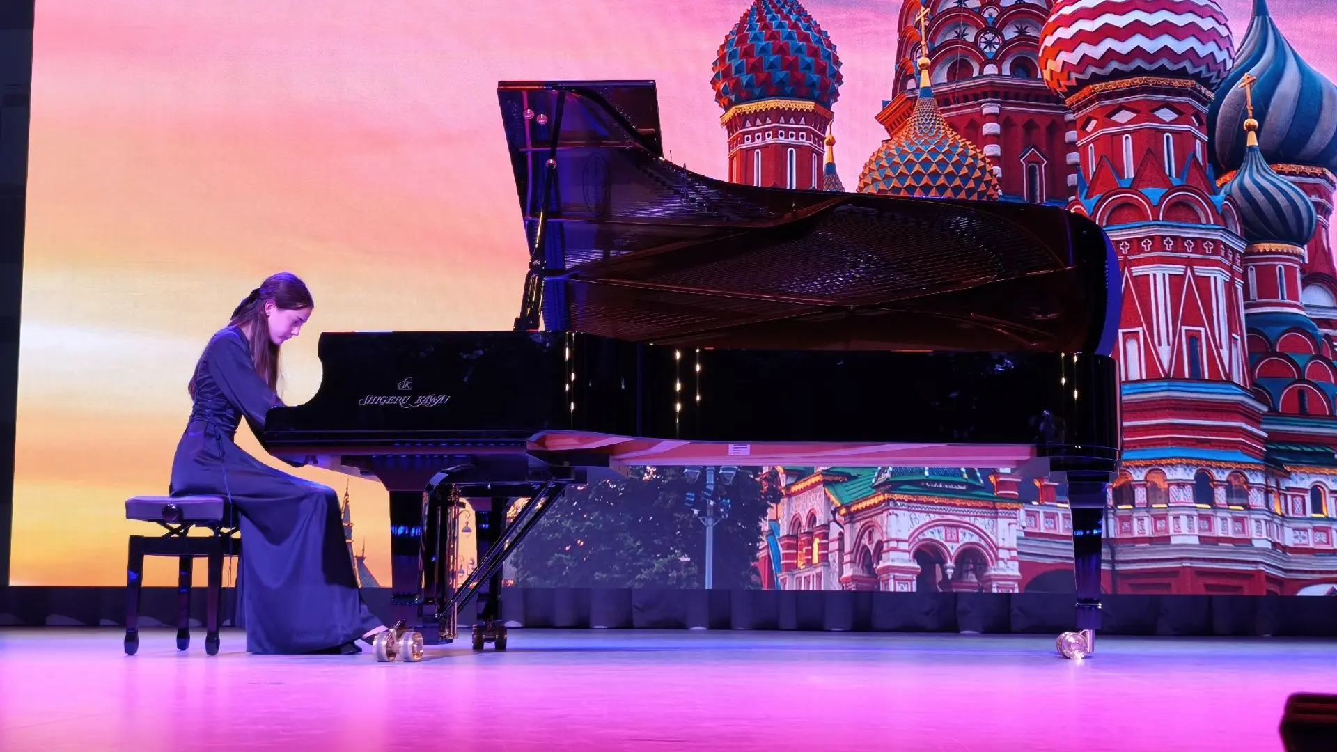 🎼 Вчера в Детской школе искусств г. Московский состоялся музыкальный вечер, посвященны...