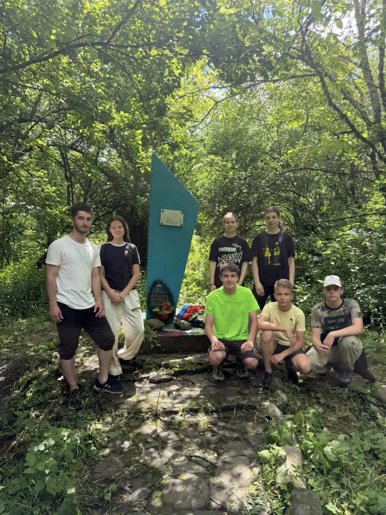 🌳 Увлекательный поход в окрестностях станицы Убинской

Недавно группа учащихся совершила незабываем