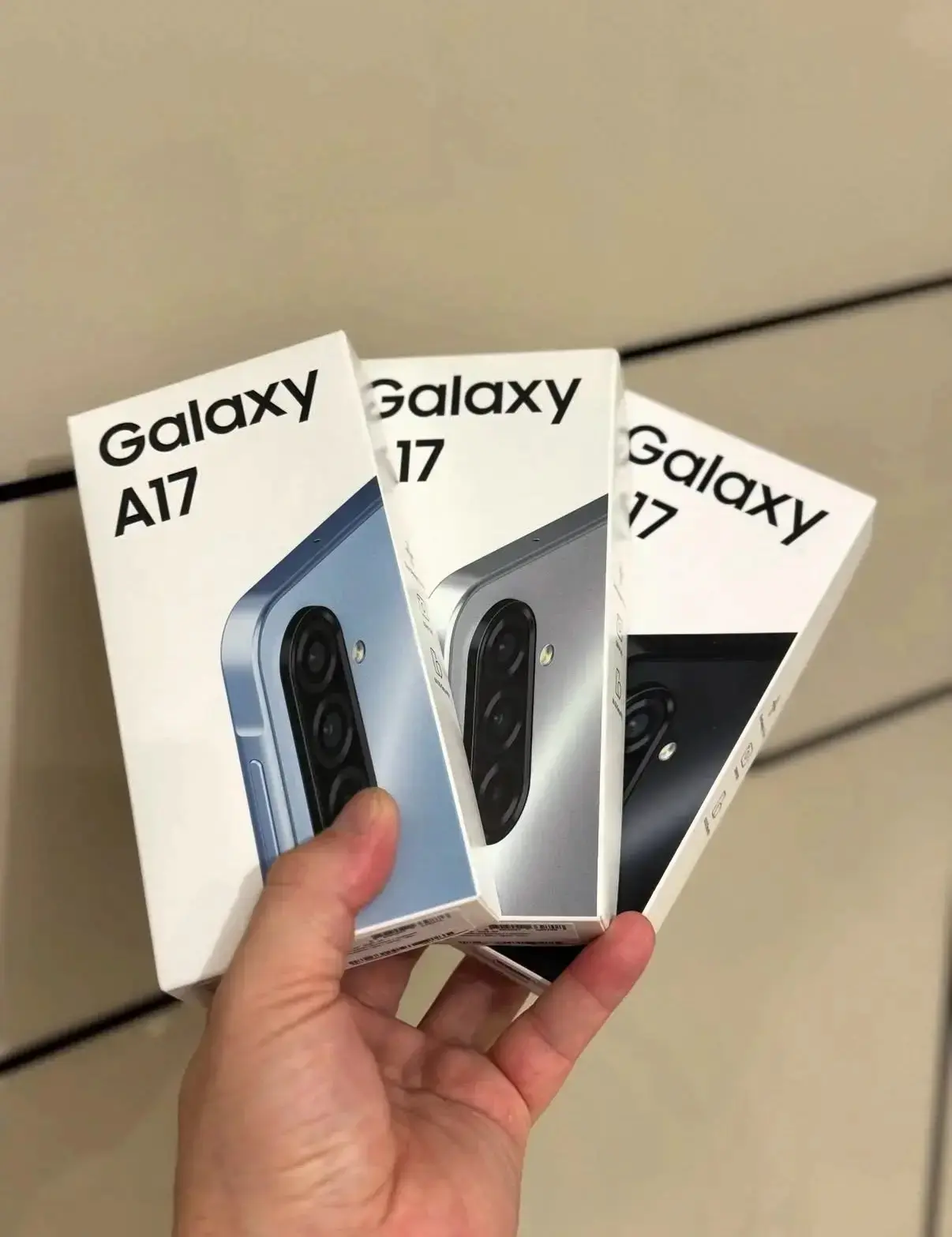 Samsung Galaxy A17 6/128
13 700 Rub Vietnam

Samsung Galaxy A17 8/256
15 000 RUB Vietnam

Чехол 🎁
С