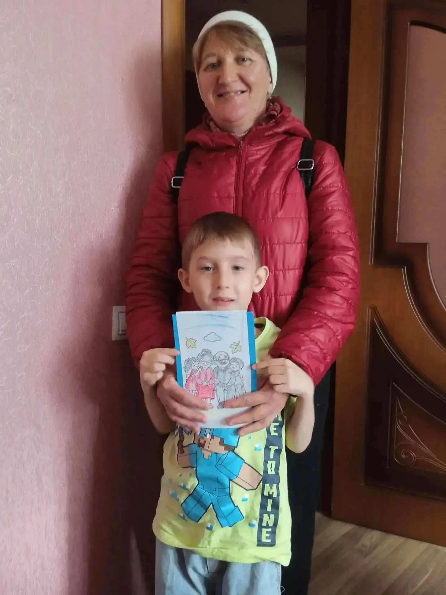 1 октября по всей стране внуки поздравляли своих бабушек и дедушек с Днем пожилых людей.