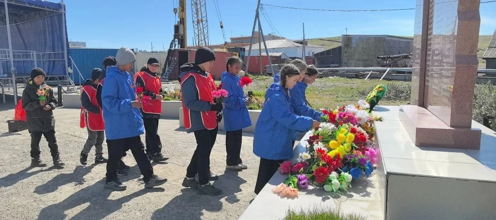 🕯В селе Лаврентия почтили память павших в День памяти и скорби.
 
🗓22 июня, в День памяти и скорби