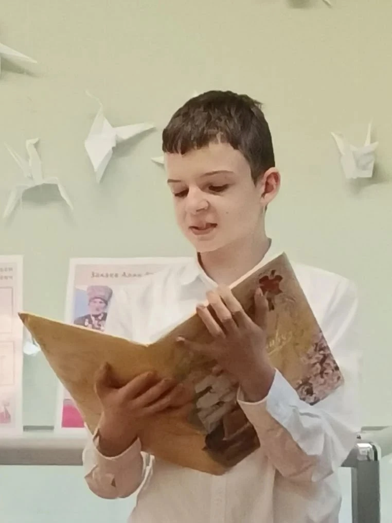 🕊️ «Этот День Победы»: уроки мужества в школьном музее  На базе музея «Защитники Отечества» для учен