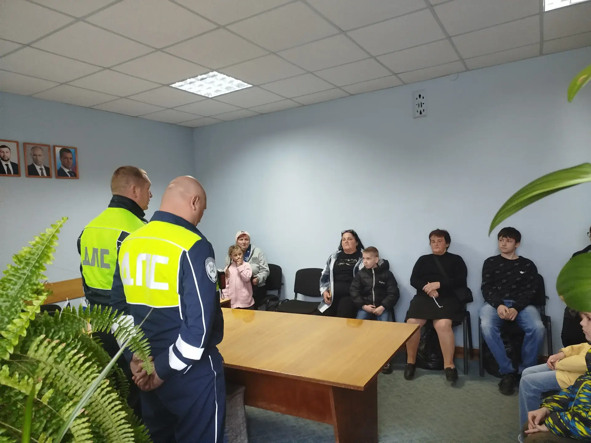 Безопасность на дорогах - общая забота: профилактическое мероприятие в Иловайске  Отдел опеки и попе