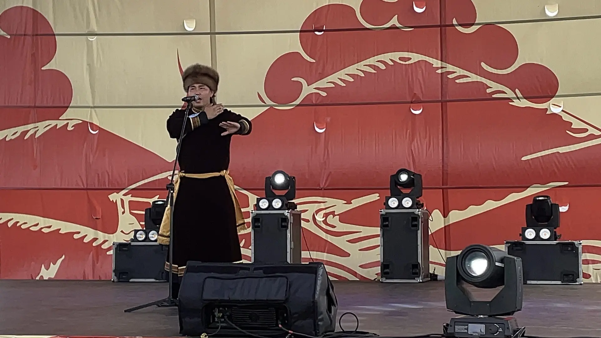 Валерий Харханов из Бильчира