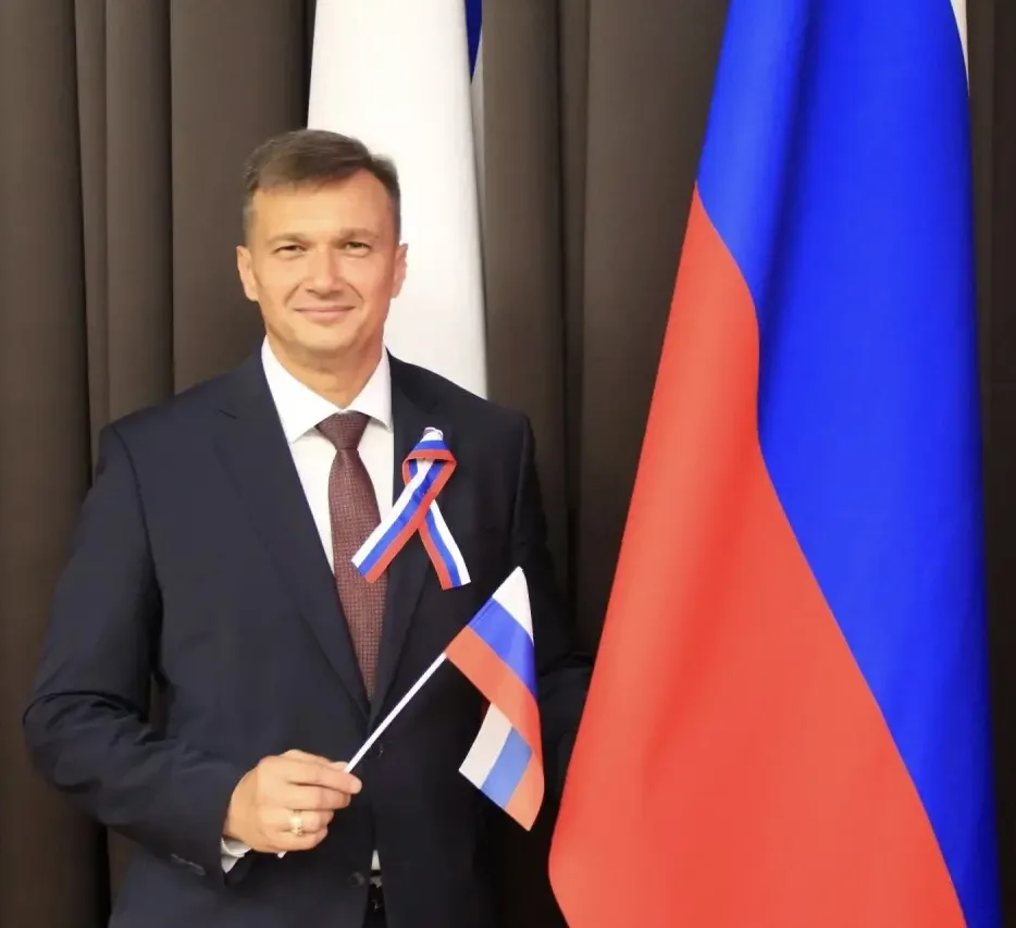 🇷🇺Друзья! Искренне поздравляю вас с Днём России! 

🤩Уже 12 лет мы отмечаем главный государственны