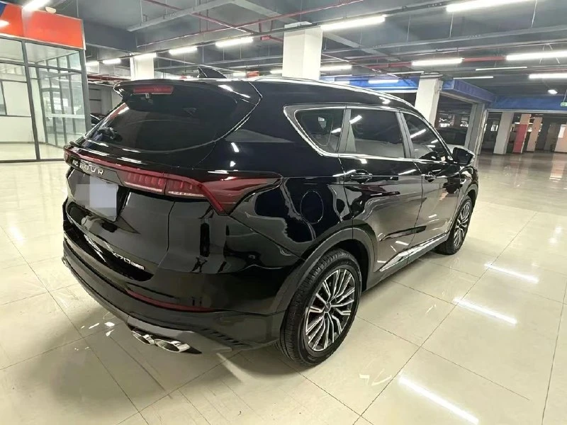 🚗 Jetour X70 PLUS 2WD Shan Pro

Современный семейный кроссовер с панорамной крышей, обзором 360°, б