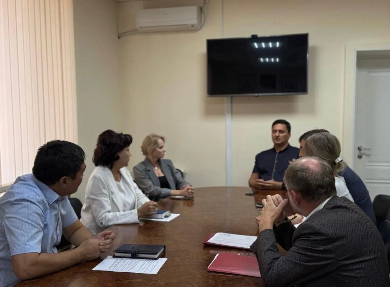 🏛 Делегация Астраханского ГМУ в очередной раз посетила Республику Калмыкия в рамках по...