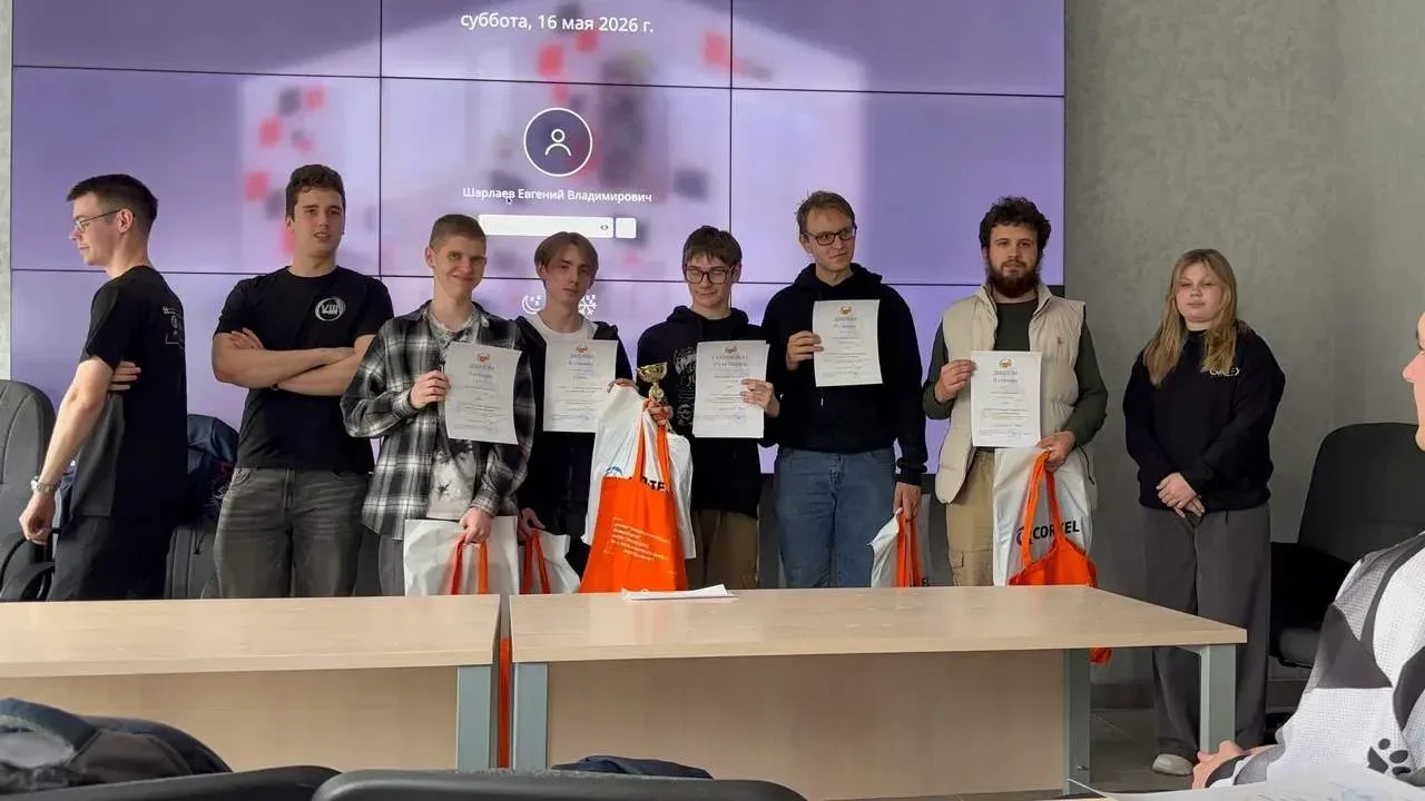 🏆 Студенты колледжа — серебряные призёры соревнований по информационной безопасности.  На площадке А