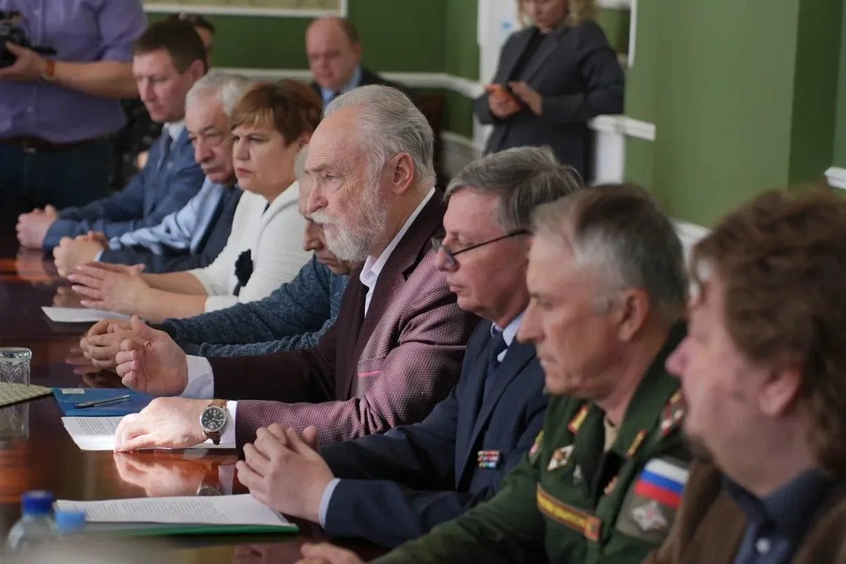 В Костроме прошла встреча 1го секретаря СПР Владимира Мединского с региональным отделением Союза пис