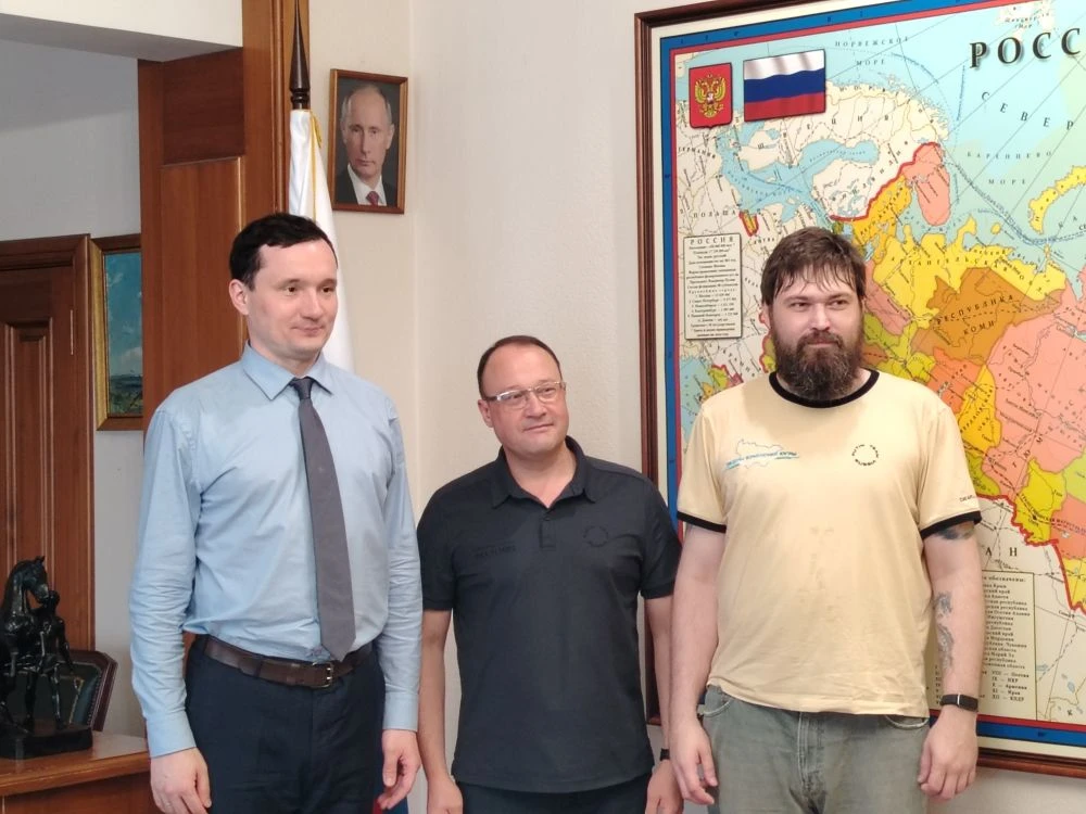 Встретился с друзьями из Югры - директором представительства Президентской академии в э...