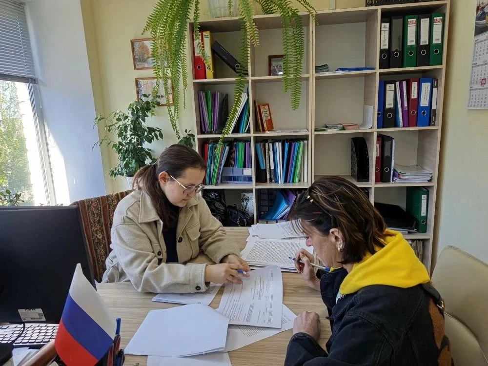 Филиалом № 17 в г. Славяносербск заключены социальные контракты между ГКУ ЛНР «РЦСЗН» и двумя жителя