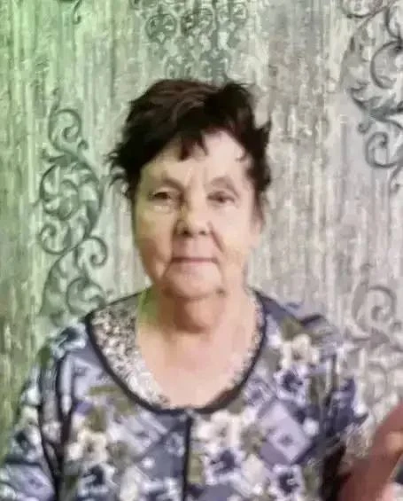 В Слюдянском районе продолжается розыск 83-летней Анны Савельевой.

С заявлением о пропаже женщины о