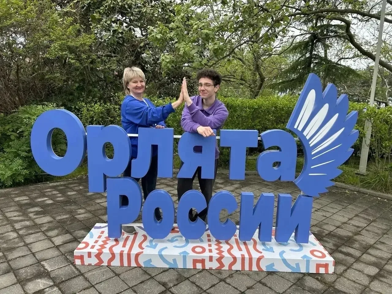 Четвероклассники участвуют в тематической смене в детском лагере «Орлёнок»