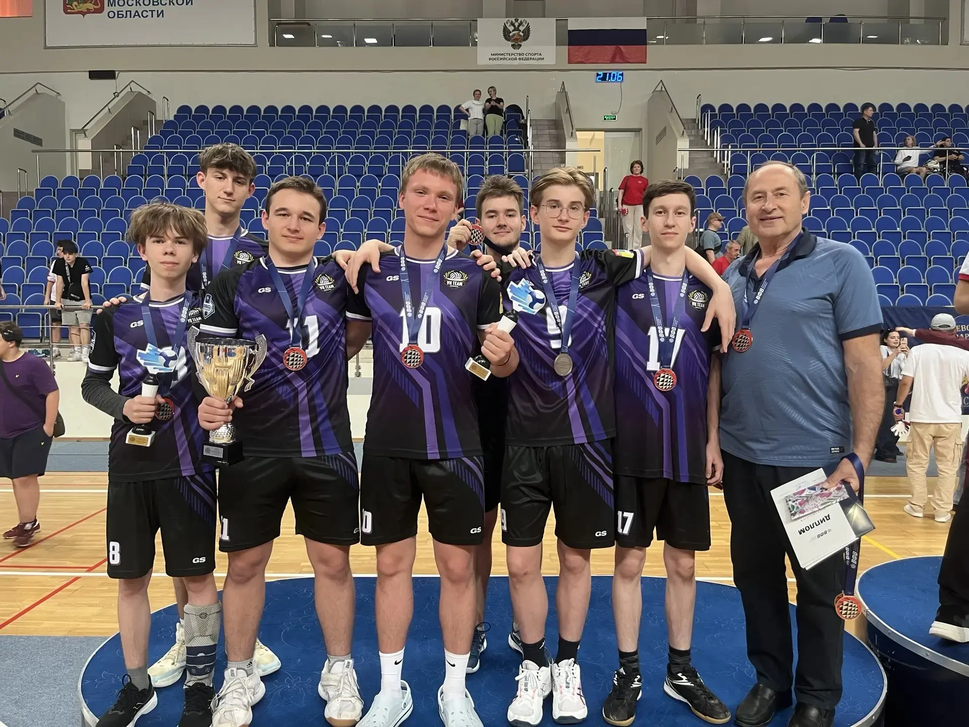 🏆 Потрясающий успех команды МАОУ Домодедовской СОШ №4 на Всероссийских соревнованиях по волейболу «