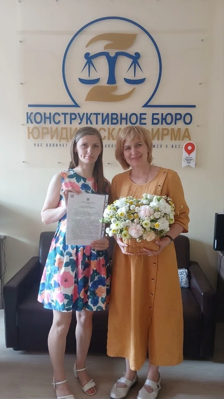 Друзья, ещё одна история, которая очень хорошо показывает, что в долги попадают не каки...