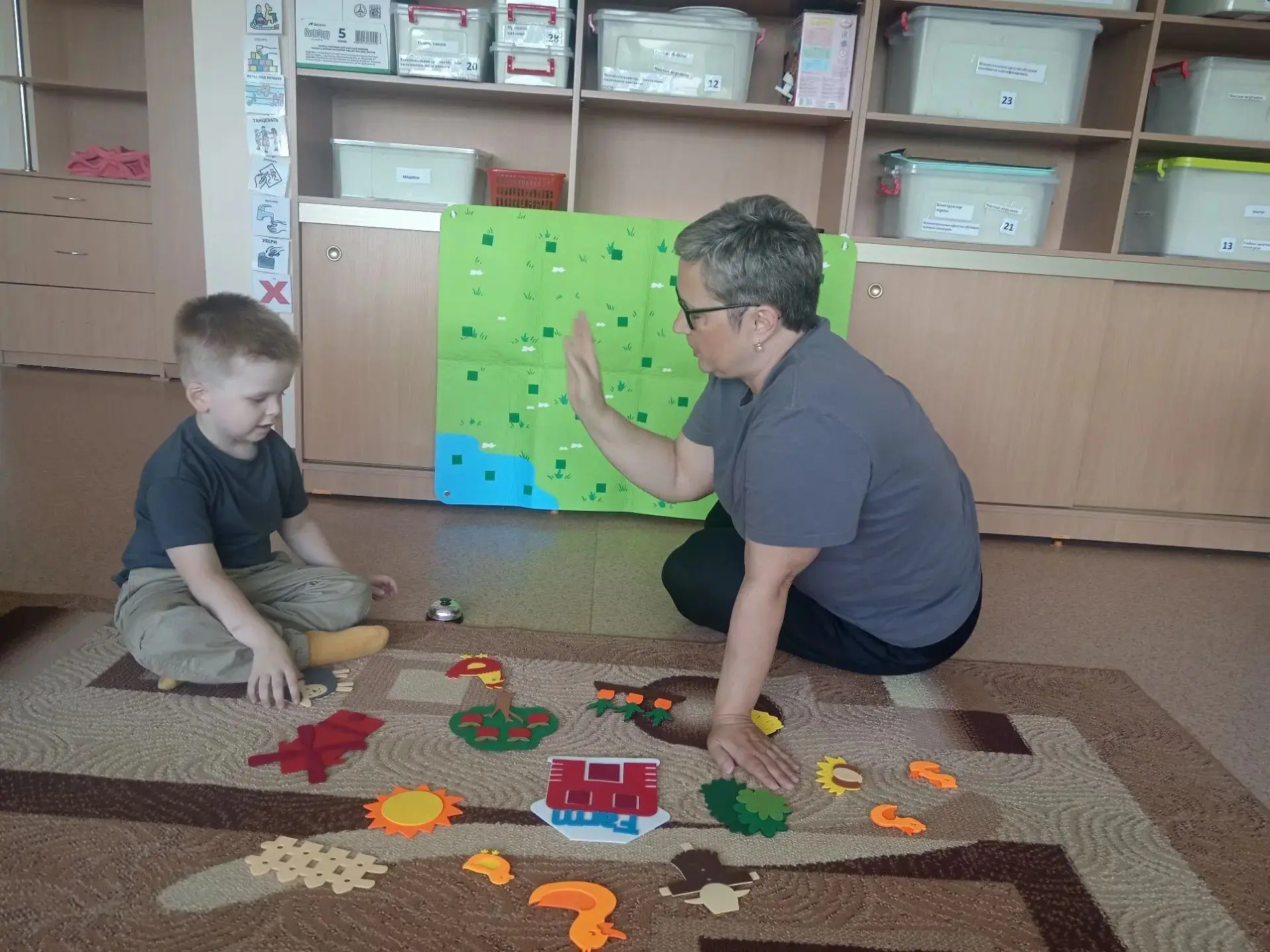 🐰🐣🐮 Сегодня мы хотим поделиться с вами идеей простой и увлекательной игры, которая п...