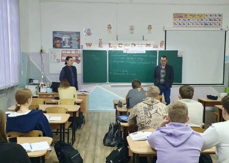 🎓Примтеплоэнерго реализует комплексную программу профориентационных мероприятий среди молодежи Примо