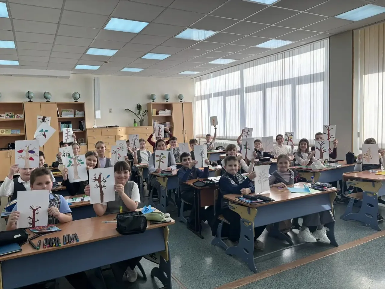 ❤️Дерево доброты  День освобождения Красной Армией крупнейшего «лагеря смерти» Аушвиц-Биркенау (Осве