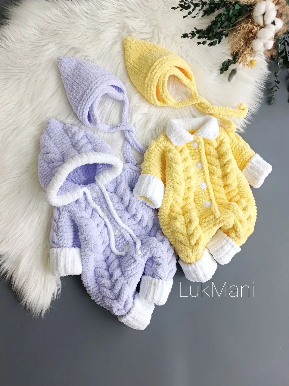 МК 5️⃣ Только 2 дня 😍 

Комбинезон Плюшевый гномик спицами
Автор: Мария Ханова 
vk.ru/lukmani

Толь