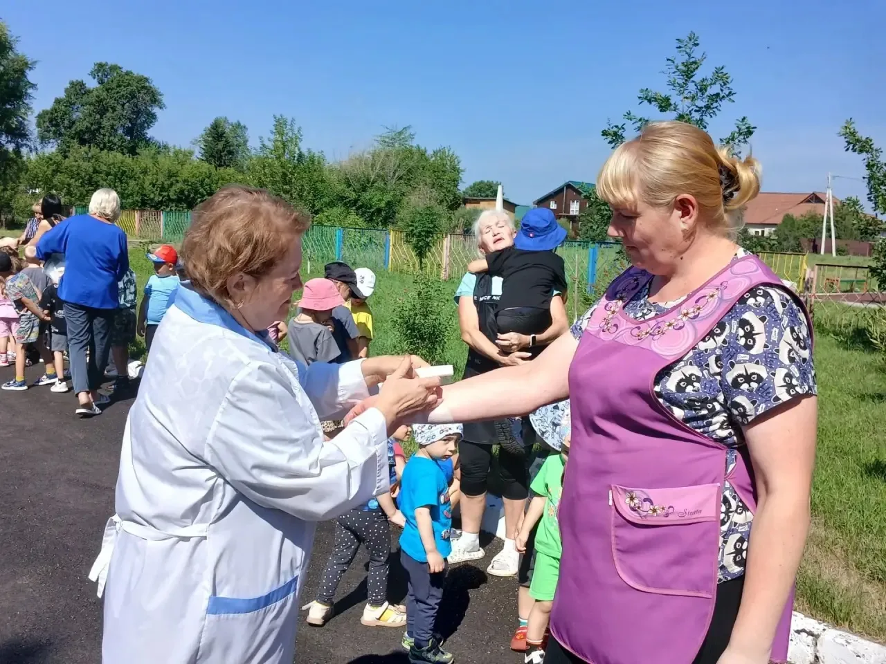 В нашем детском саду прошла учебная эвакуация под тревожным, но важным названием:«Экстренная эвакуац
