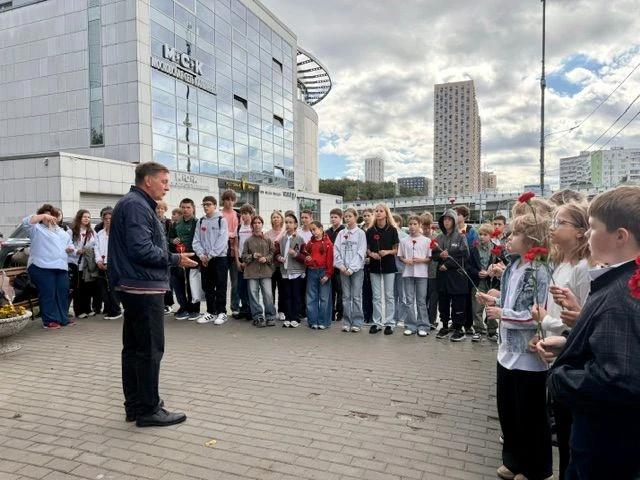 🇷🇺Мемориально‑патронатная акция ко Дню города Москвы