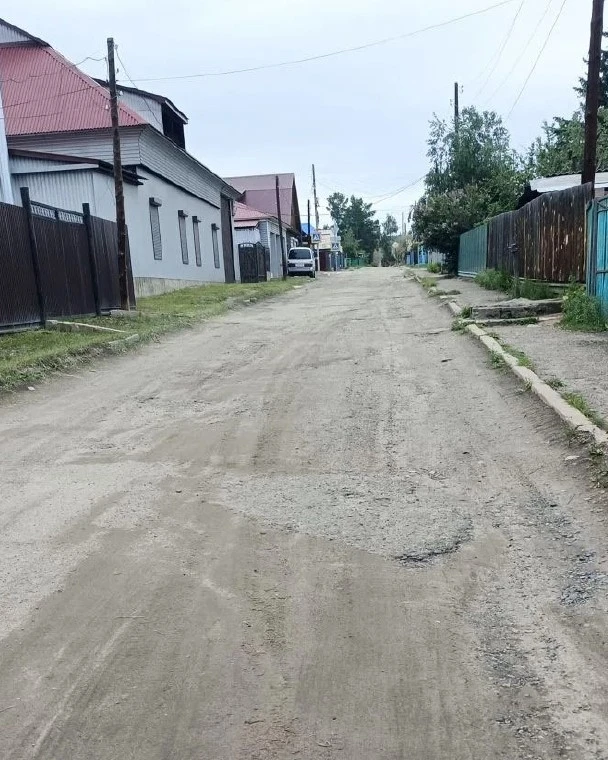 Госэкспертиза Бурятии проверила сметные расчеты на ремонт автодорог в Кяхте